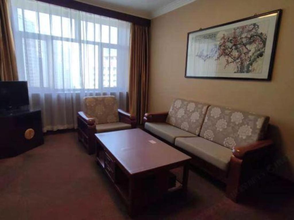 Lanzhou Hualian Hotel Exterior foto